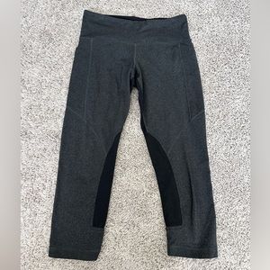 Black Lululemon capri leggings
